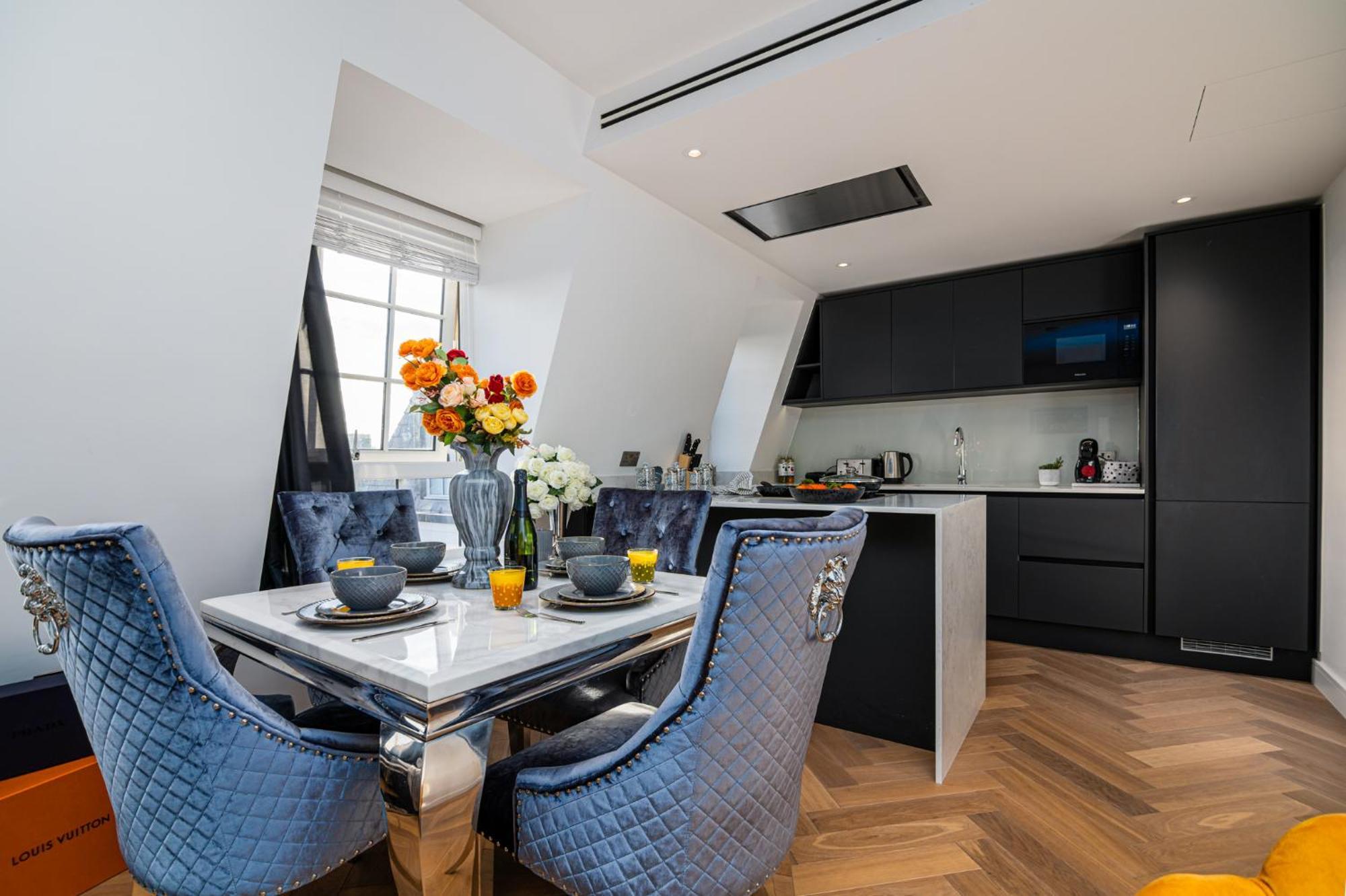Stunning 1-Bedroom Penthouse In Marble Arch 72 Londres Exterior foto