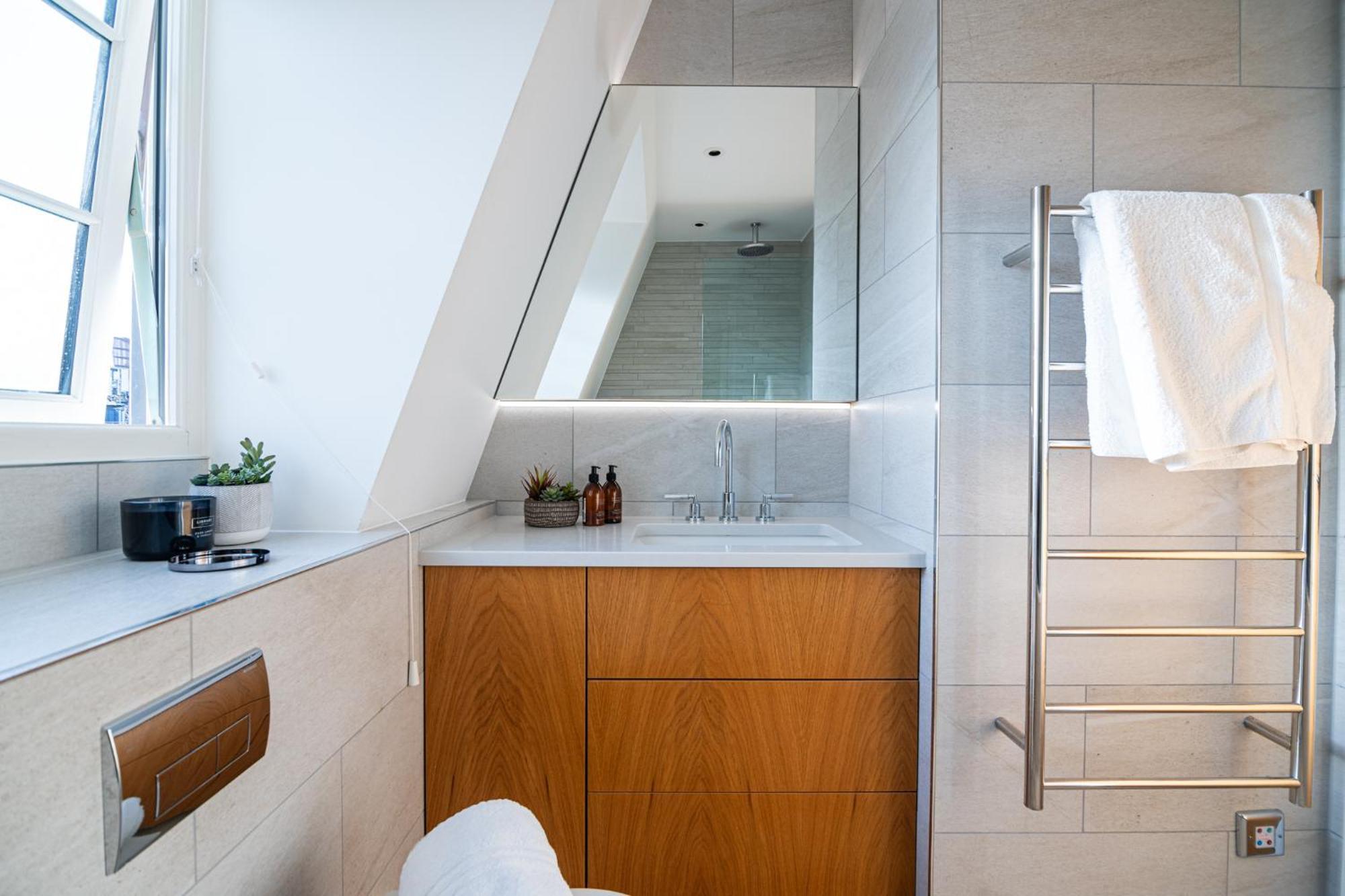 Stunning 1-Bedroom Penthouse In Marble Arch 72 Londres Exterior foto